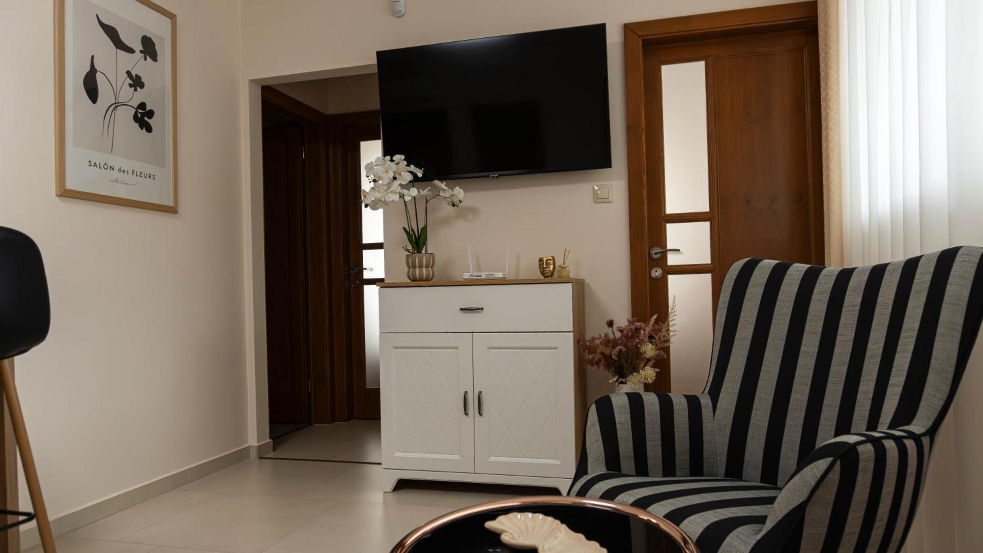 Thermal Irisz Apartman Kiskunhalas Luaran gambar