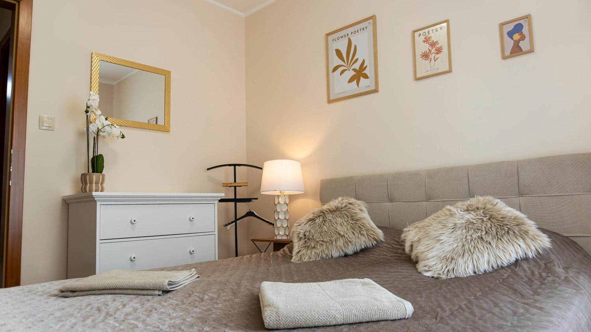 Thermal Irisz Apartman Kiskunhalas Luaran gambar